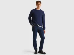 Crew neck sweater in wool blend