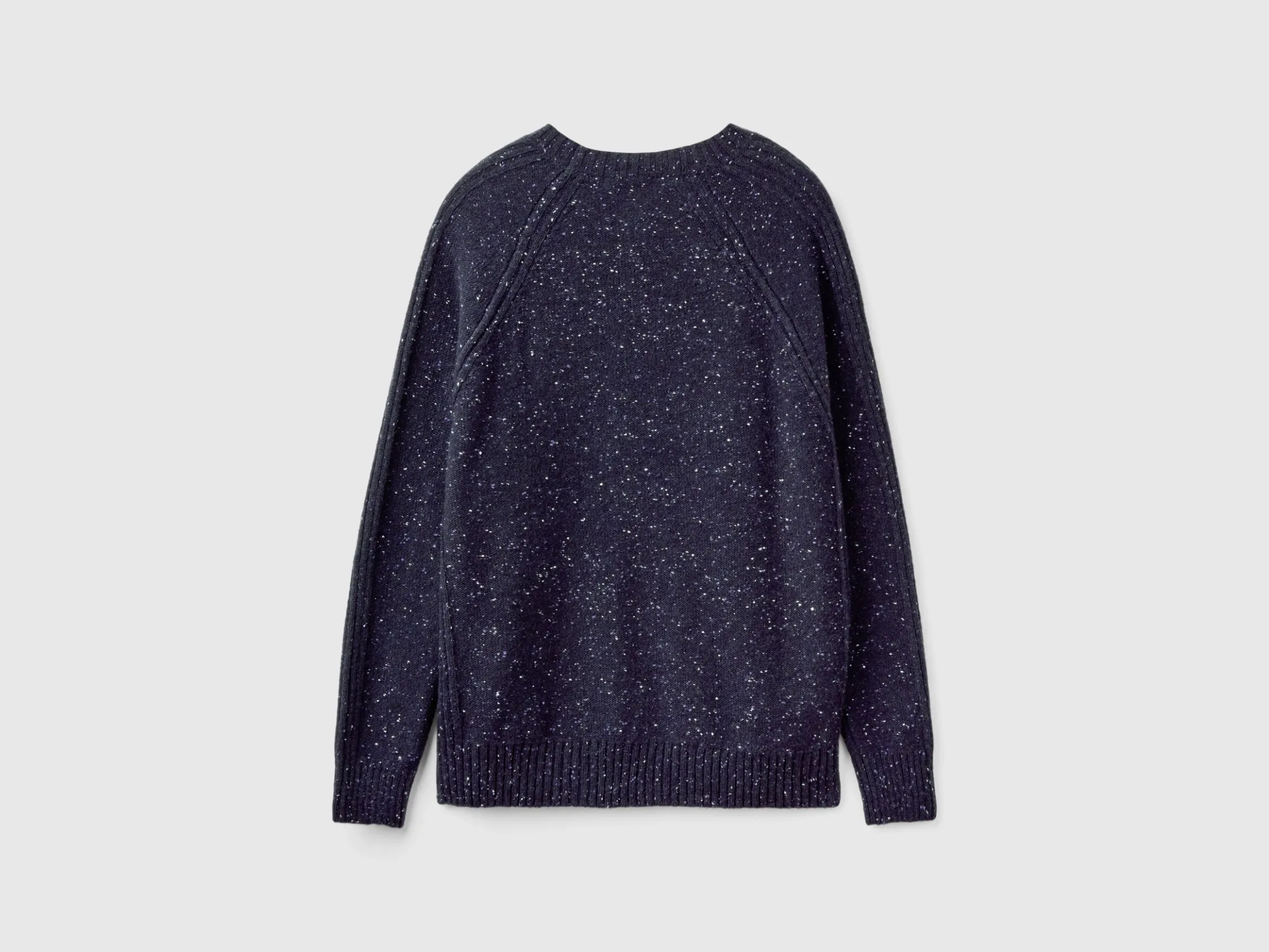 Crew neck sweater in wool blend