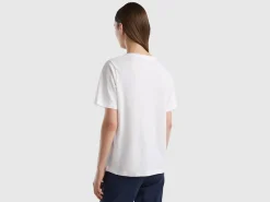 Crew neck t-shirt in slub cotton