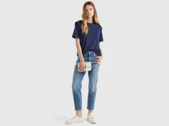 Cropped high-waisted jeans