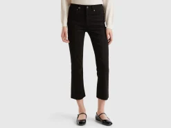 Cropped jeans in recycled cotton