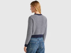 Cropped patterned sweater
