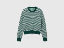 Cropped patterned sweater