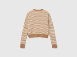 Cropped patterned sweater