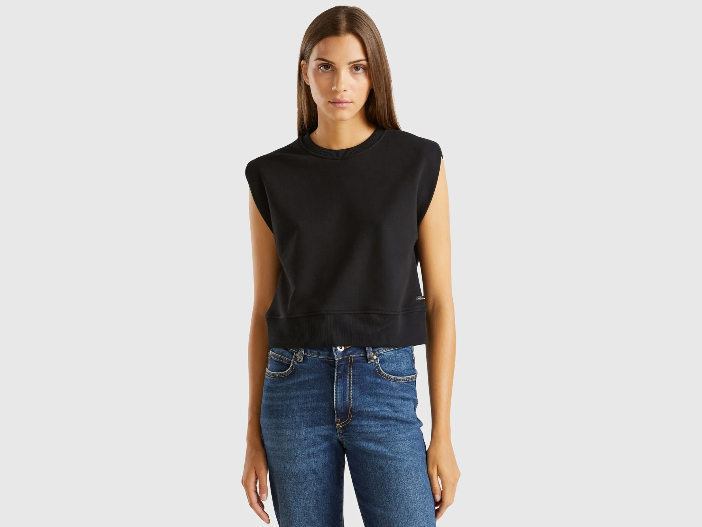Cropped sweat fabric vest