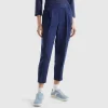 Cropped trousers in 100% linen