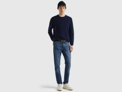 Dark blue crew neck sweater in pure Merino wool