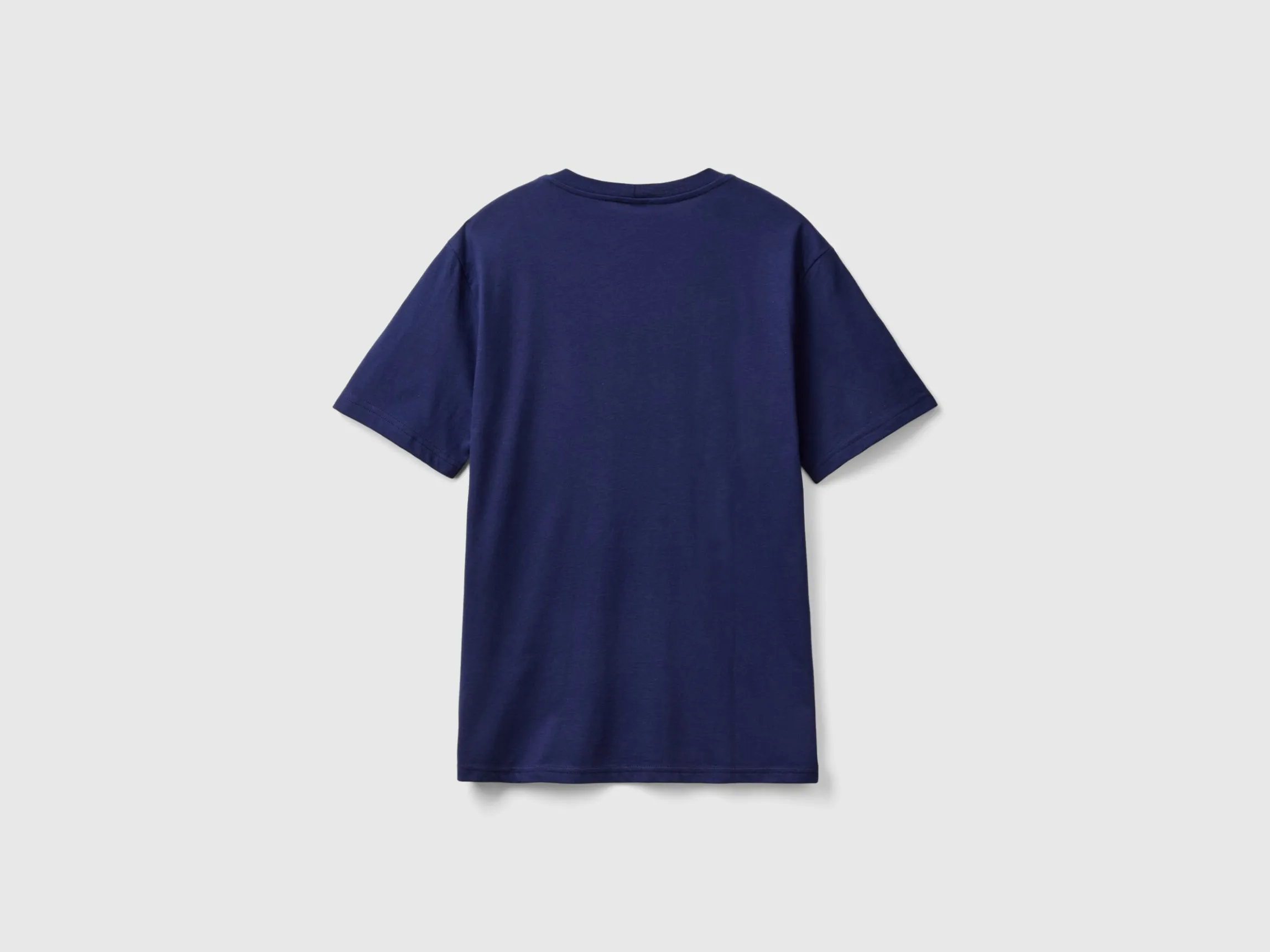 Dark blue t-shirt in organic cotton with multicolored logo