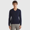Dark blue V-neck sweater in pure Merino wool