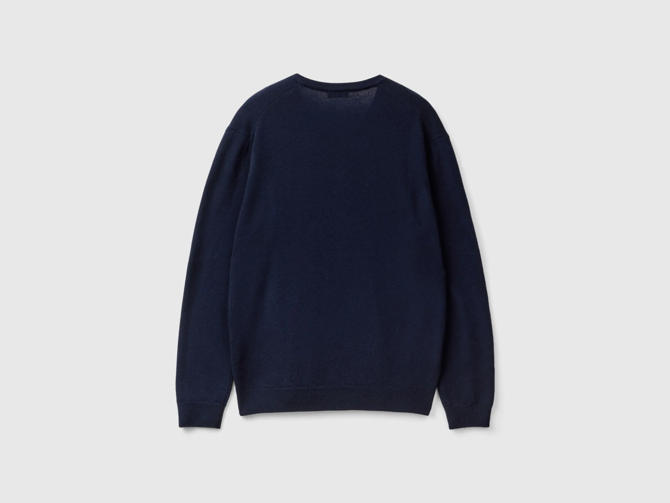 Dark blue V-neck sweater in pure Merino wool