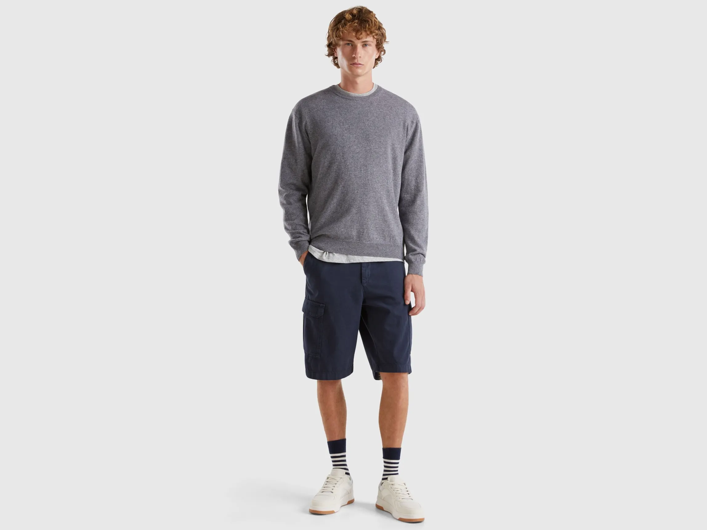 Dark gray crew neck sweater in pure Merino wool