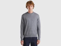 Dark gray sweater in pure Merino wool