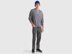 Dark gray V-neck cardigan in pure Merino wool