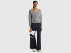 Dark gray V-neck sweater in pure Merino wool