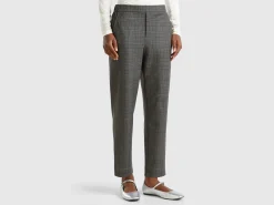 Dark grey Prince of Wales joggers