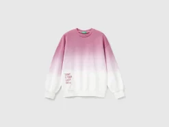 Dip dye sweatshirt with embroidery
