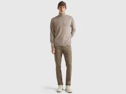 Dove gray turtleneck in pure Merino wool