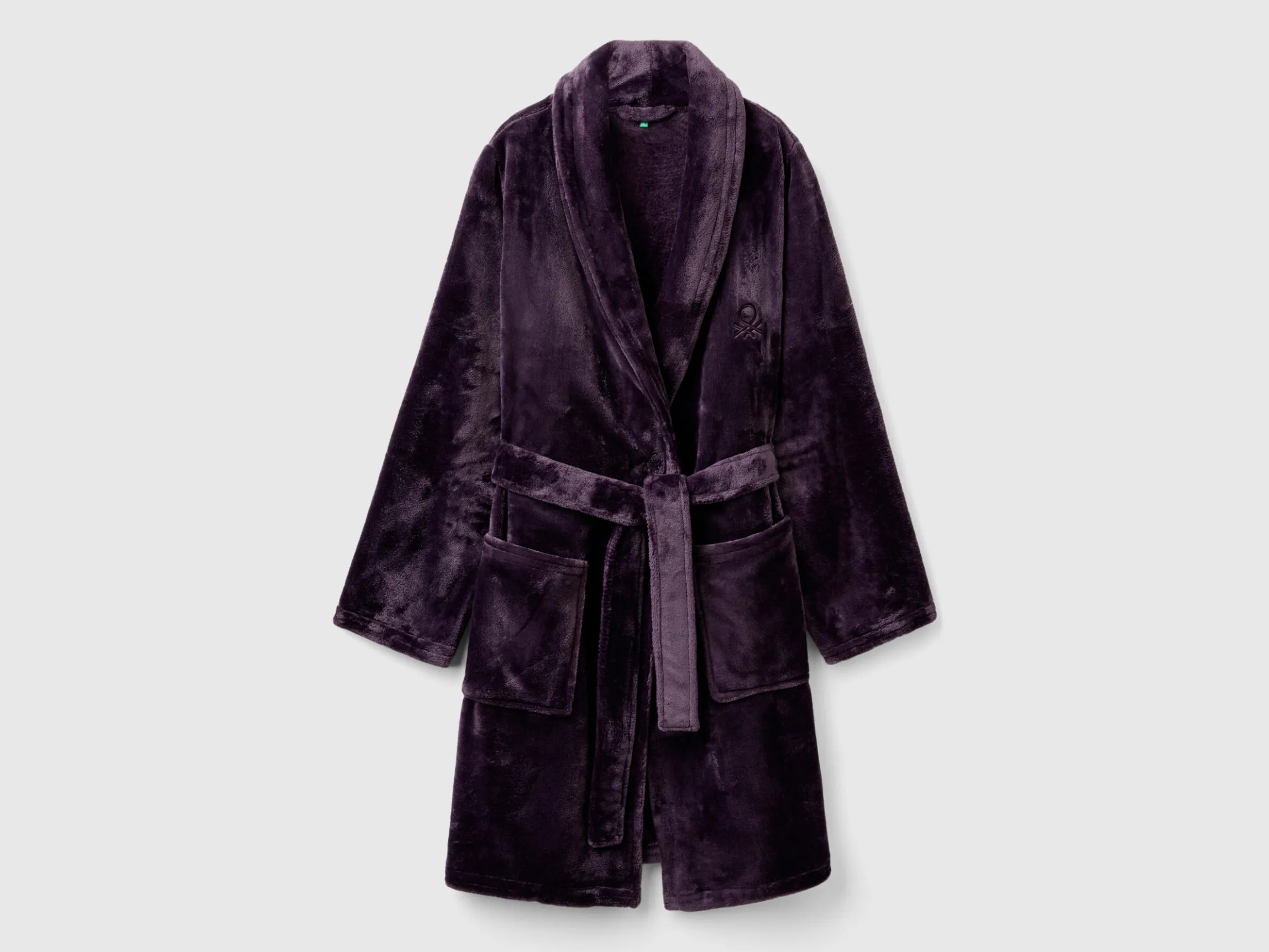 Dressing gown in faux fur