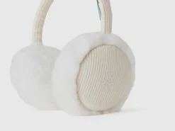 Earmuffs with synthetic fur