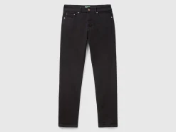 Five pocket slim fit jeans