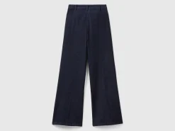 Flared jeans with zip