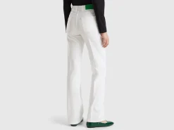 Flared stretch jeans