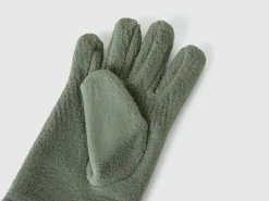Fleece gloves