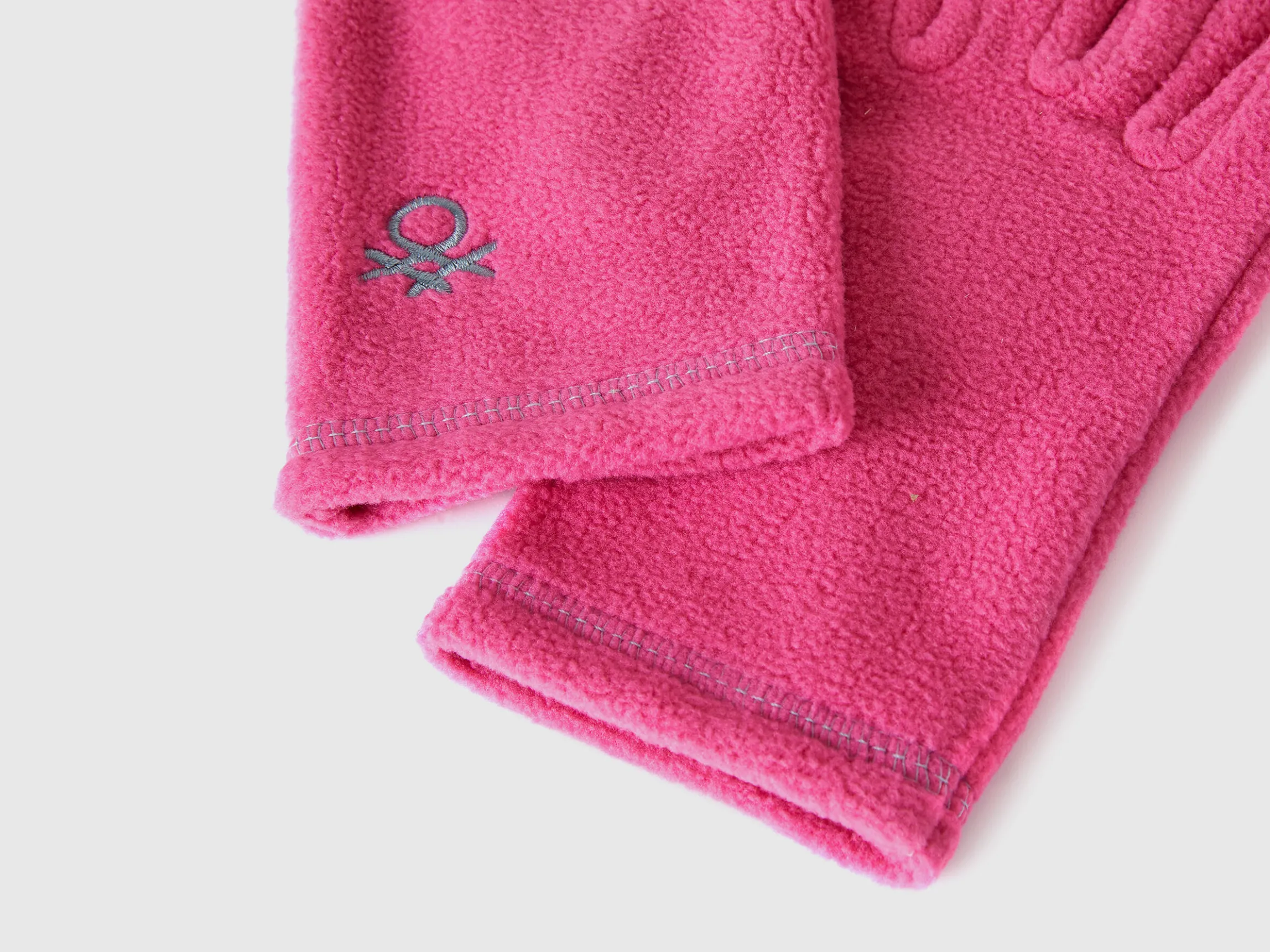 Fleece gloves