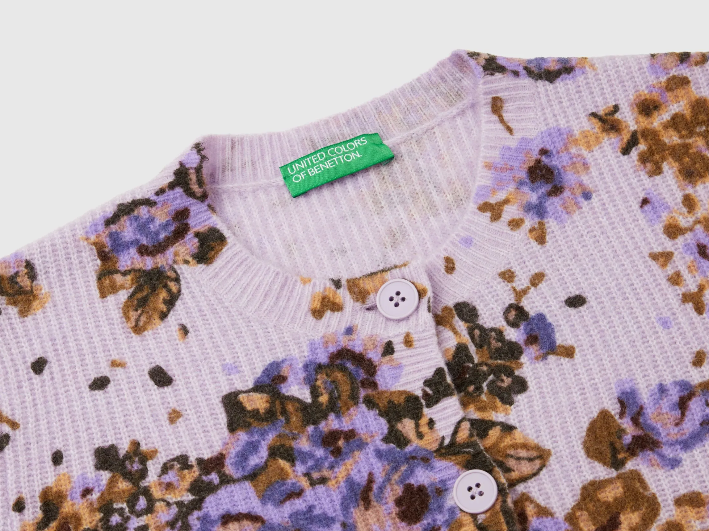 Floral cardigan in recycled yarn