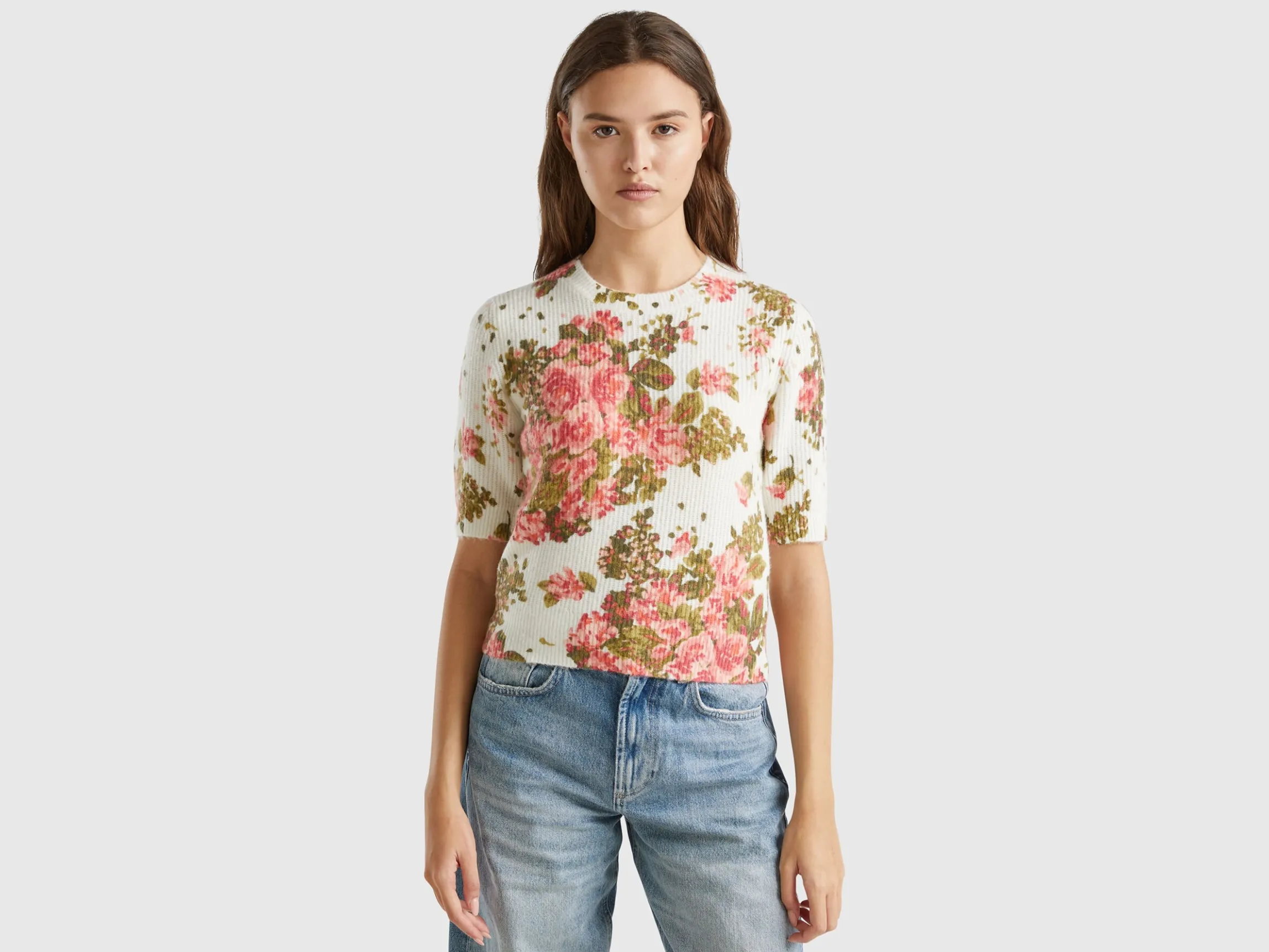 Floral sweater in recycled yarn