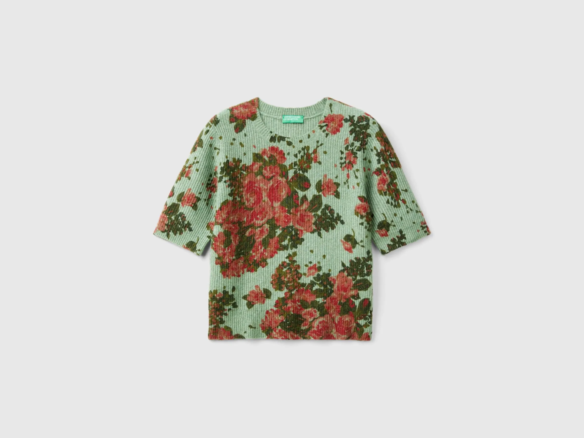 Floral sweater in recycled yarn