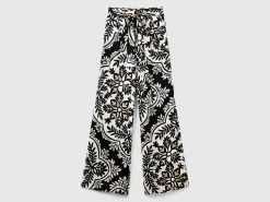 Flowy flower trousers
