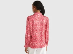 Flowy heart shirt