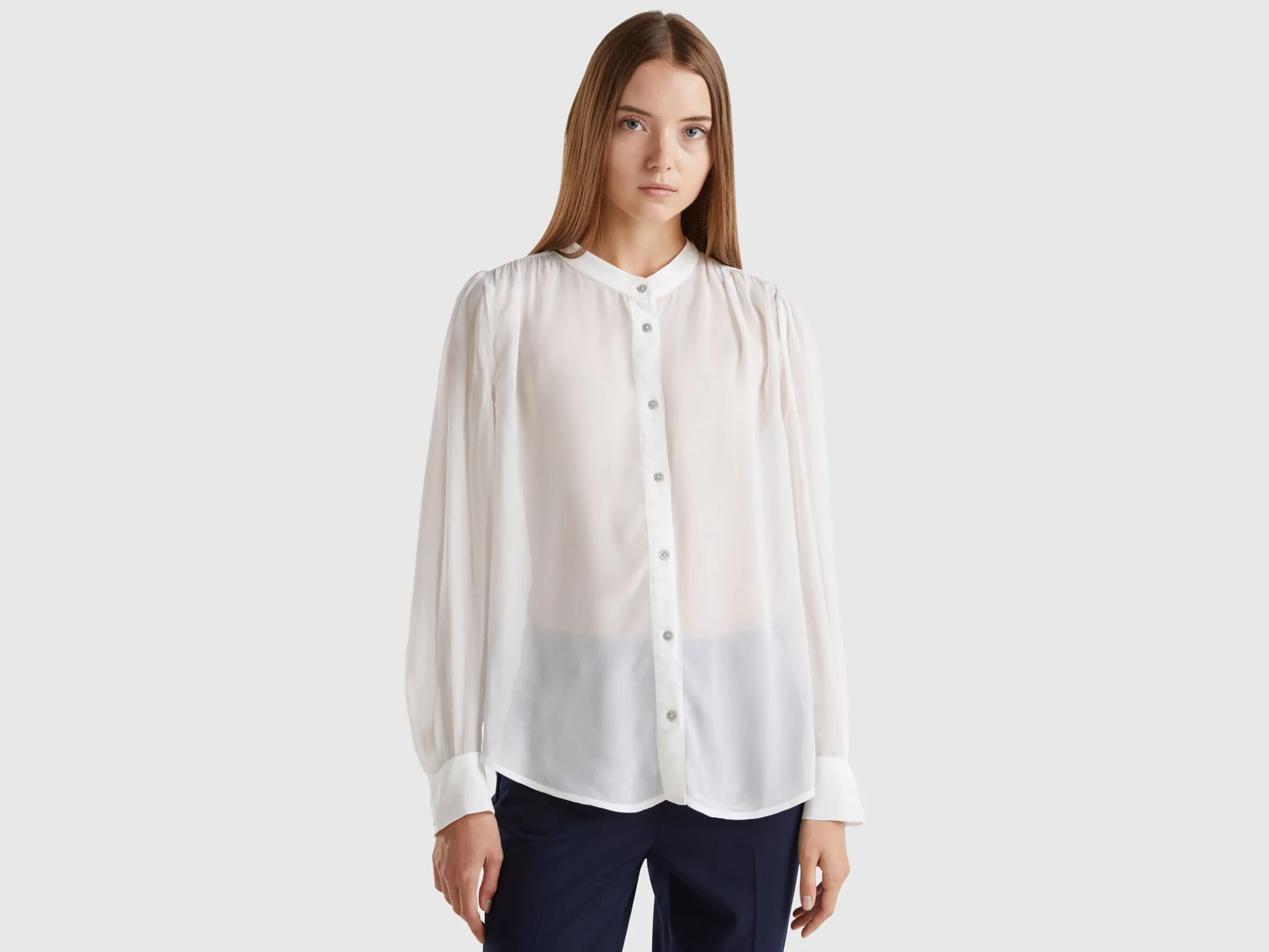 Flowy Mandarin collar shirt