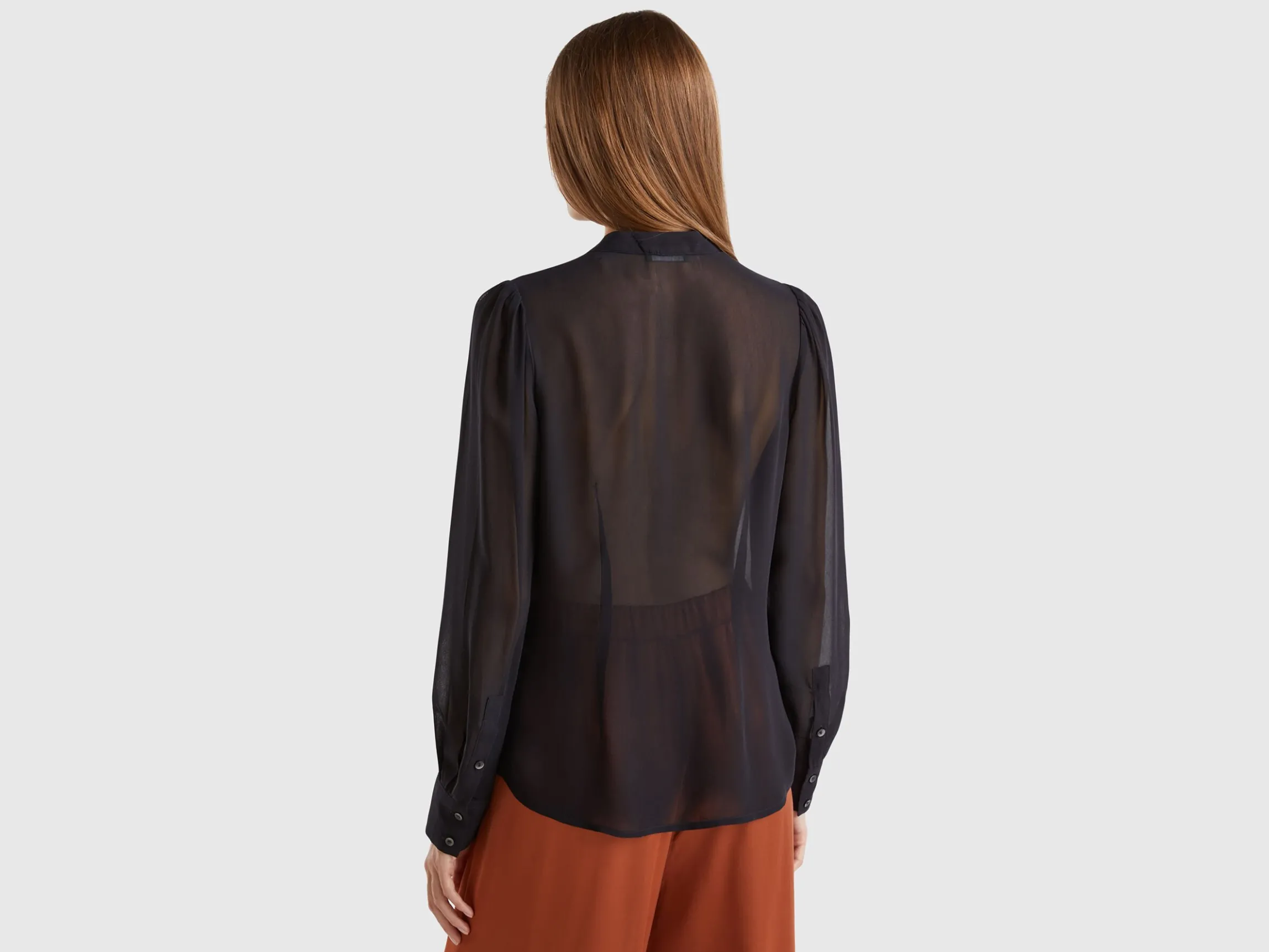 Flowy Mandarin collar shirt