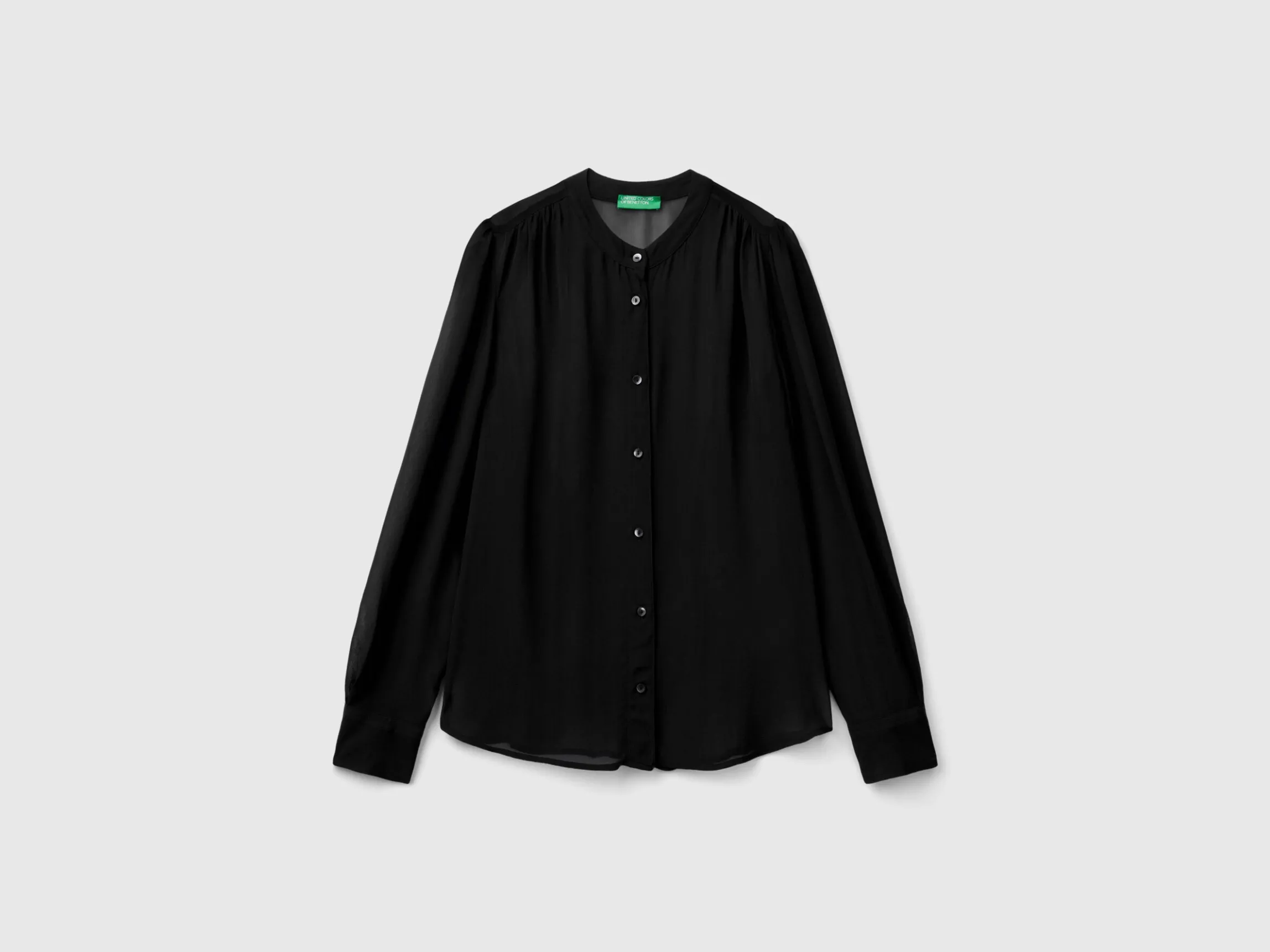 Flowy Mandarin collar shirt