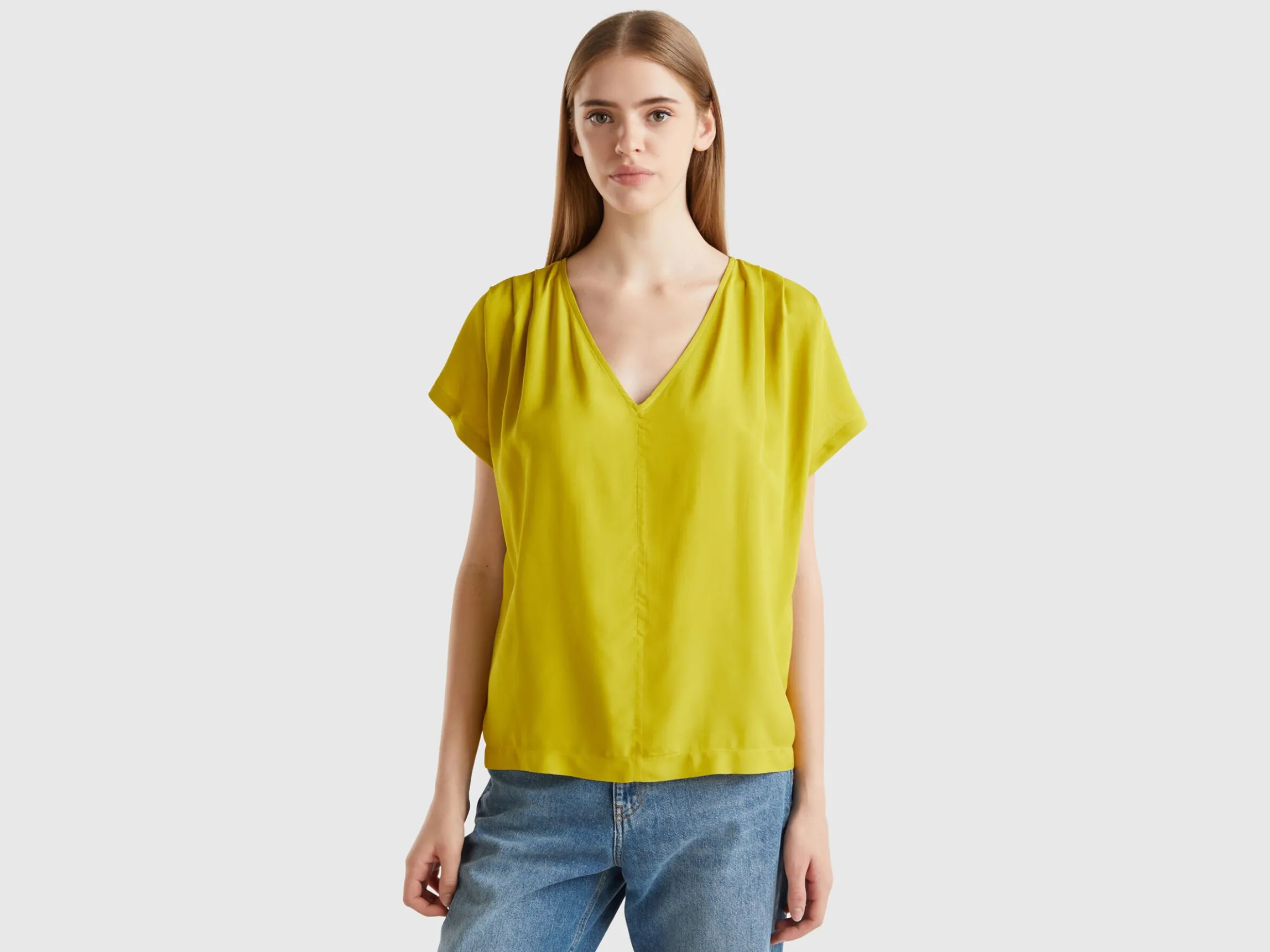 Flowy short sleeve blouse