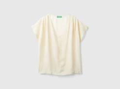 Flowy short sleeve blouse