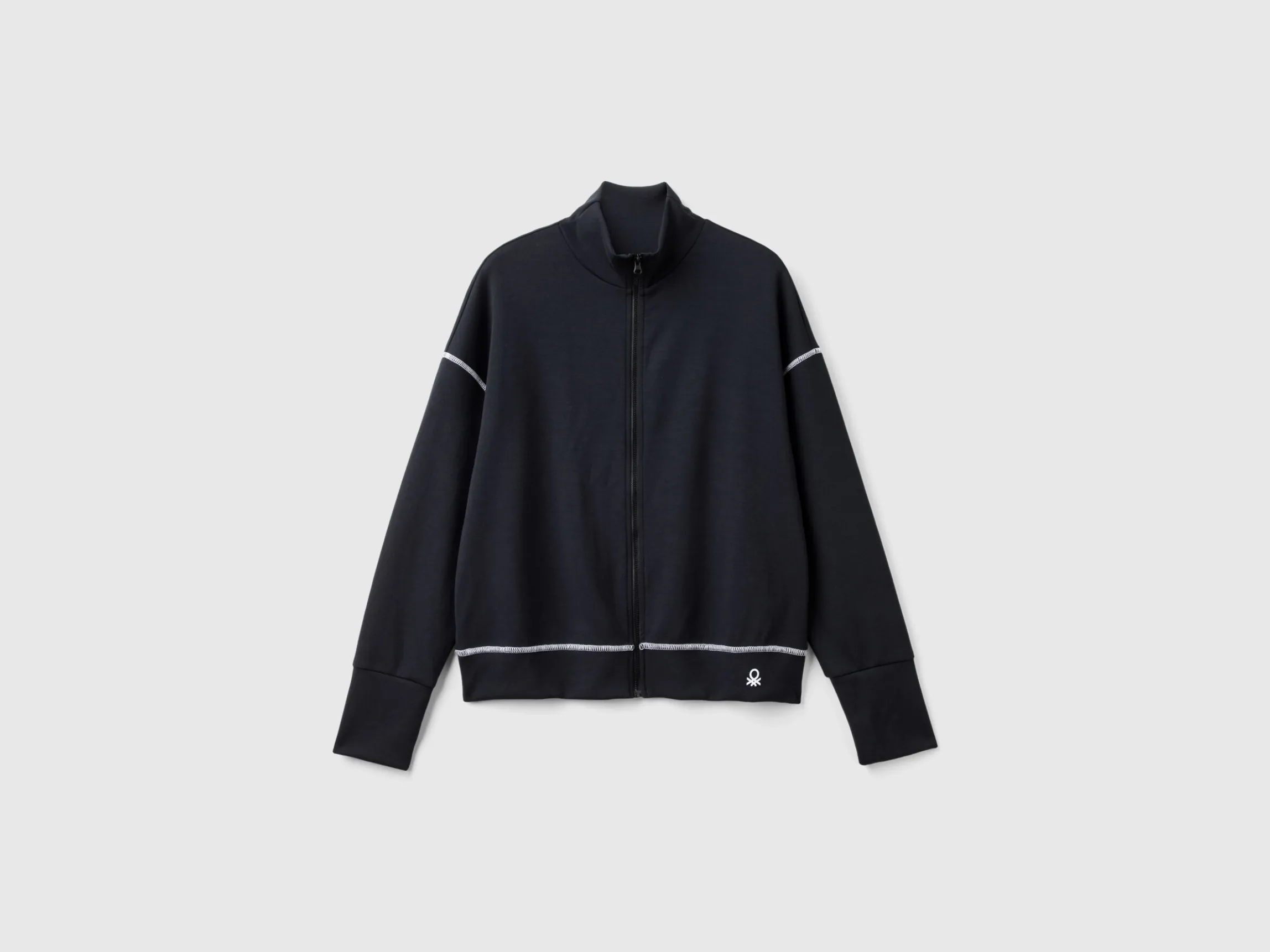 Flowy stretch sweatshirt