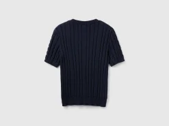 Flowy sweater with short sleeves