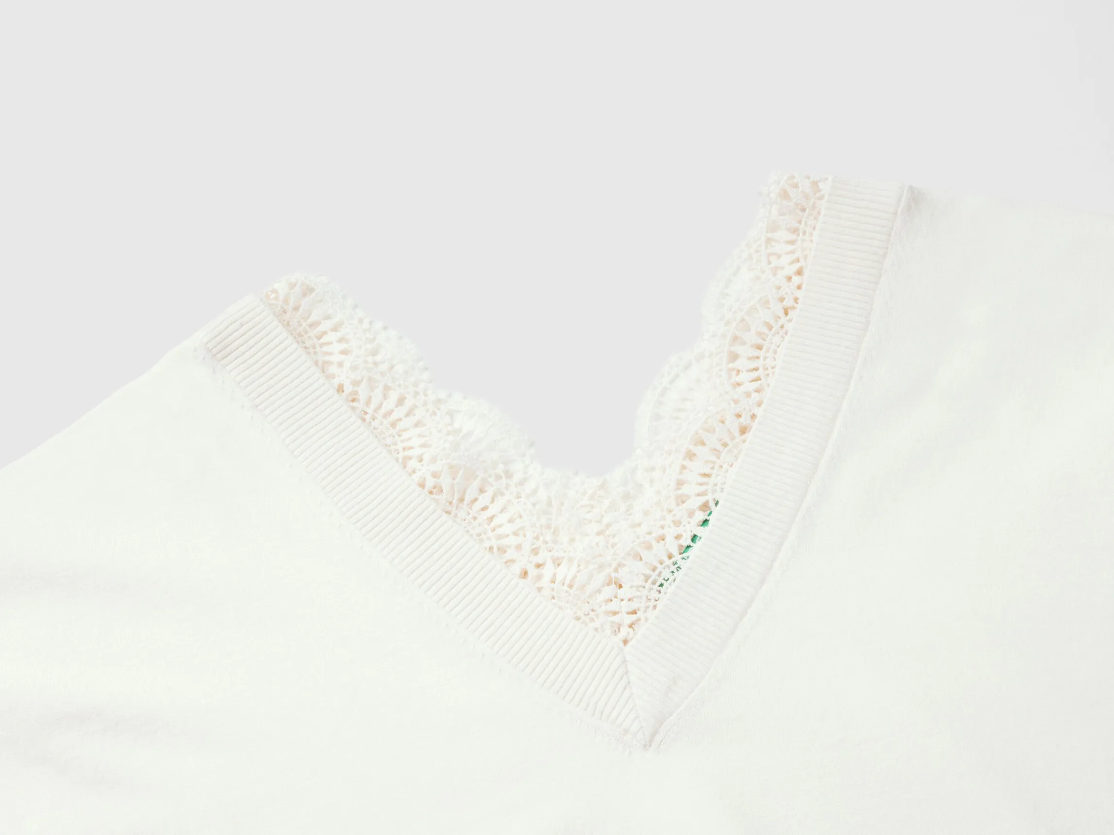 Flowy top with lace