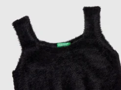 Fluffy yarn top