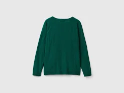 Forest green crew neck sweater in wool and cashmere blend