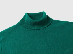 Forest green turtleneck sweater in pure Merino wool