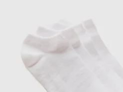 Four pairs of short socks