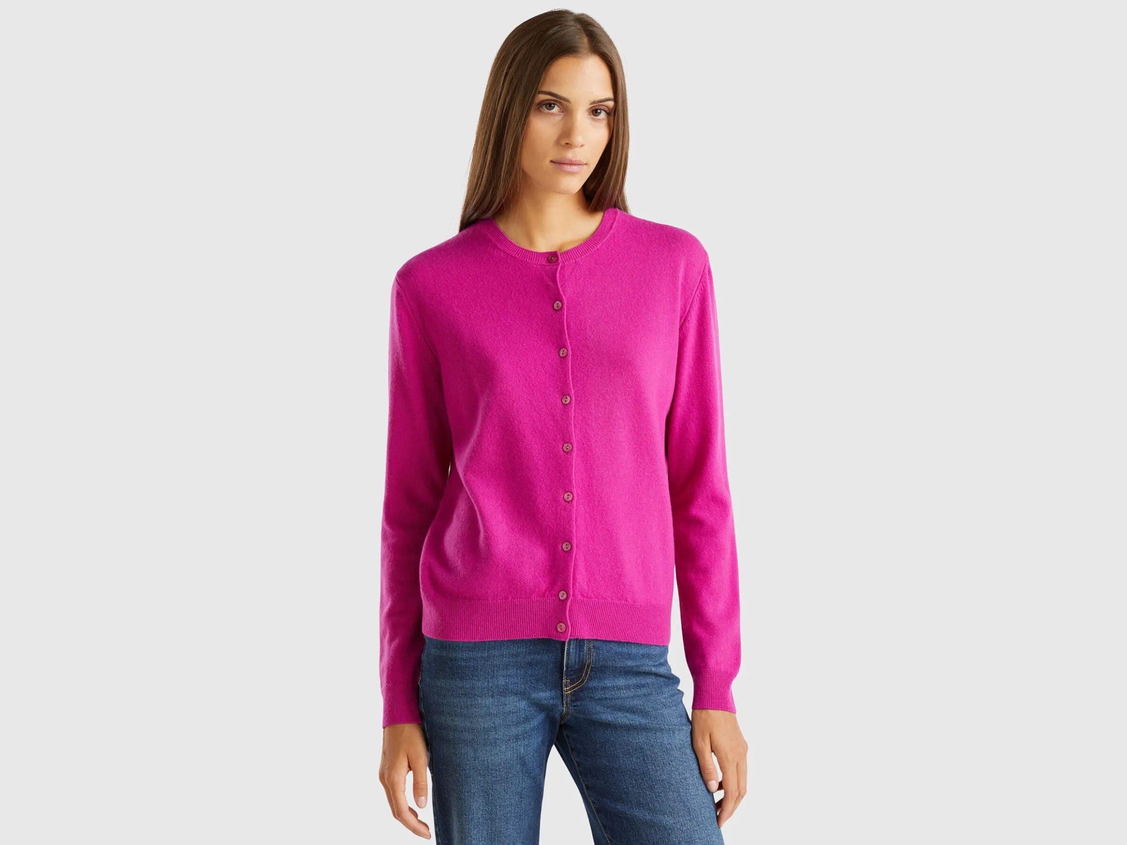 Fuchsia cyclamen crew neck cardigan in pure Merino wool