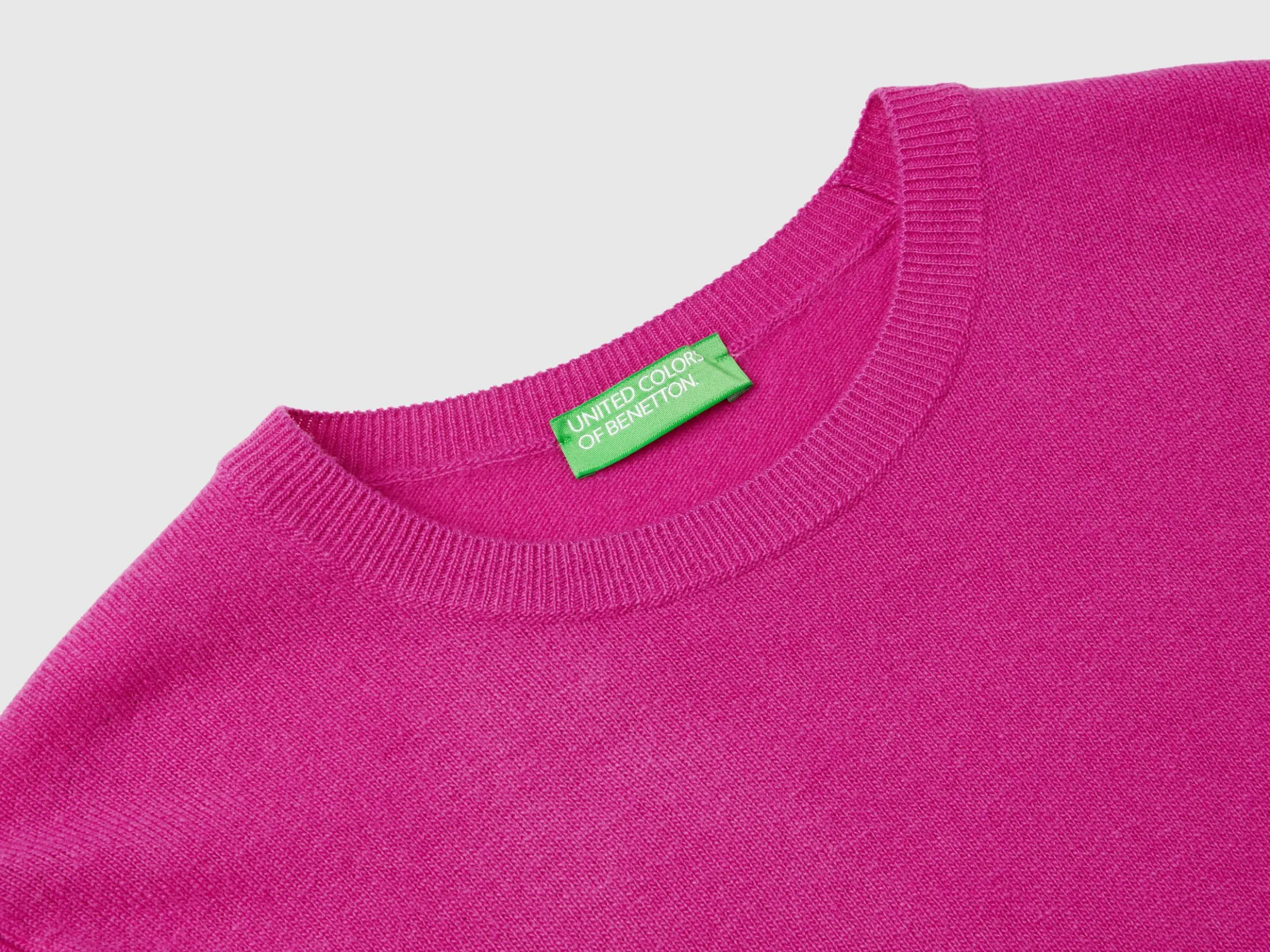 Fuchsia cyclamen crew neck sweater in pure Merino wool