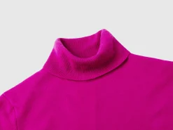 Fuchsia cyclamen turtleneck sweater in pure Merino wool