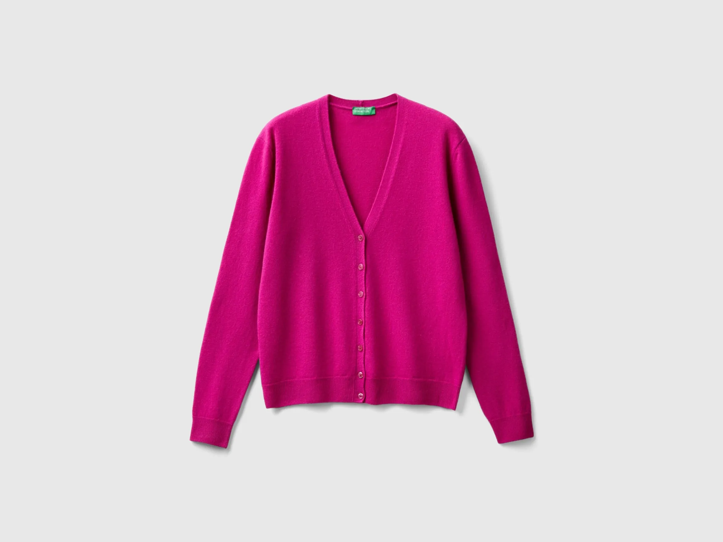 Fuchsia cyclamen V-neck cardigan in pure Merino wool