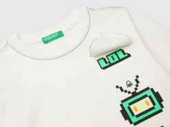 Gamer t-shirt with applique